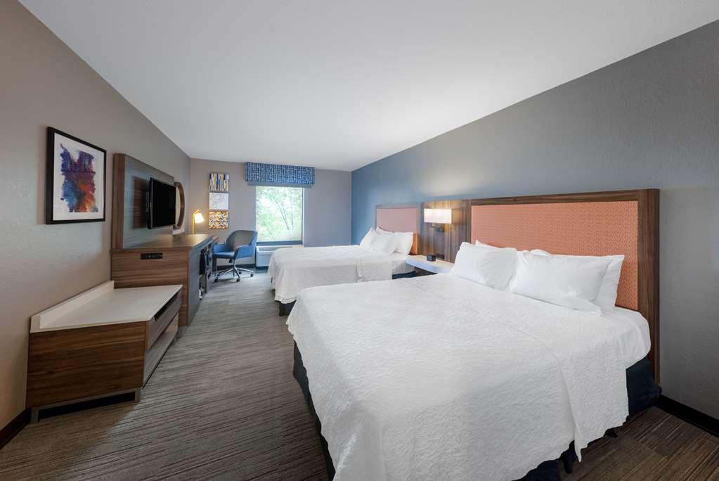 Hampton Inn סנט רוברט חדר תמונה