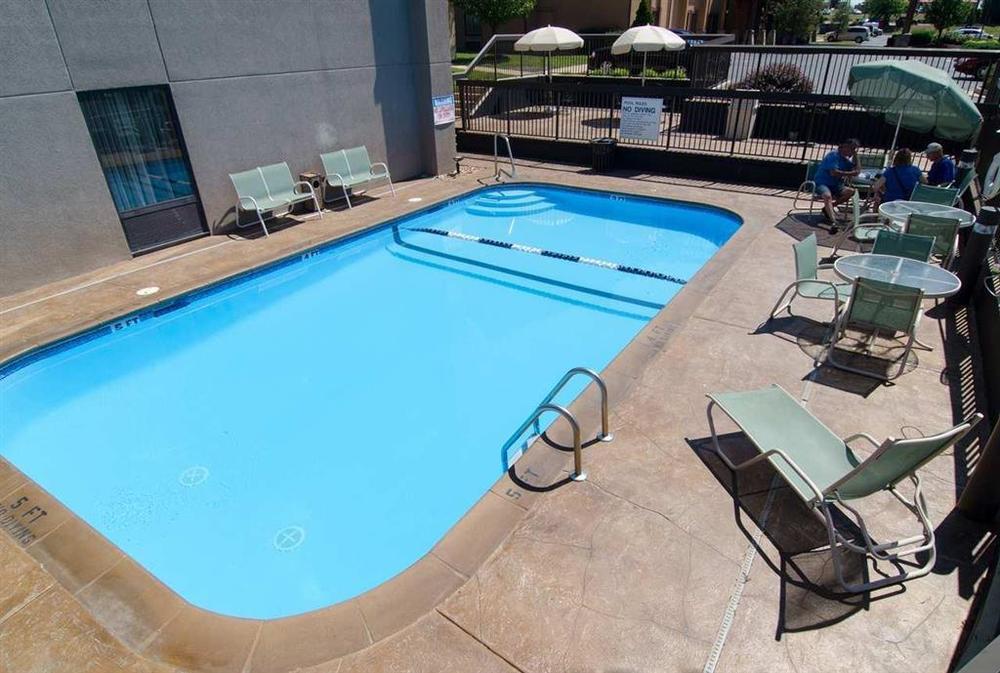 Hampton Inn סנט רוברט מתקנים תמונה