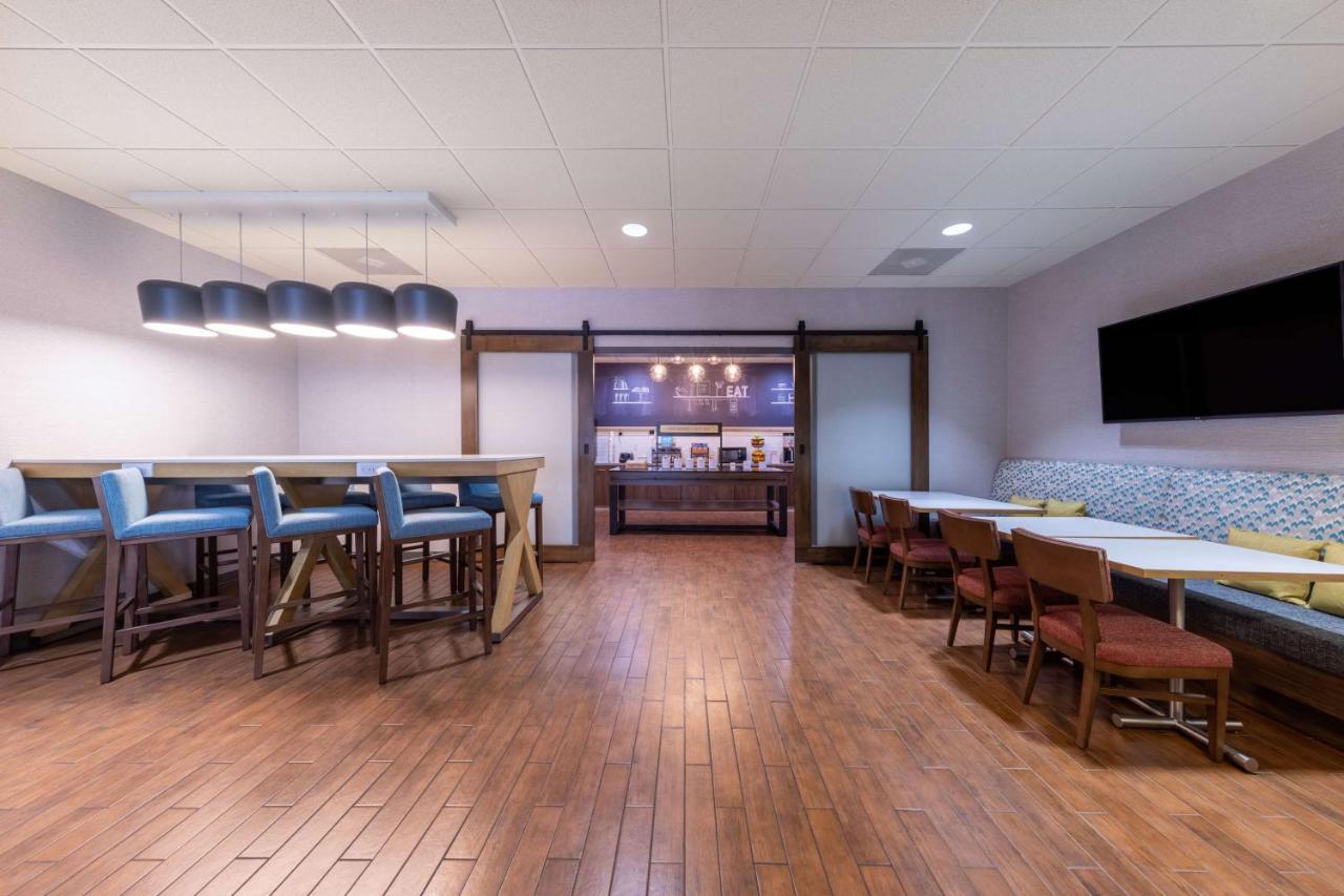 Hampton Inn סנט רוברט מראה חיצוני תמונה