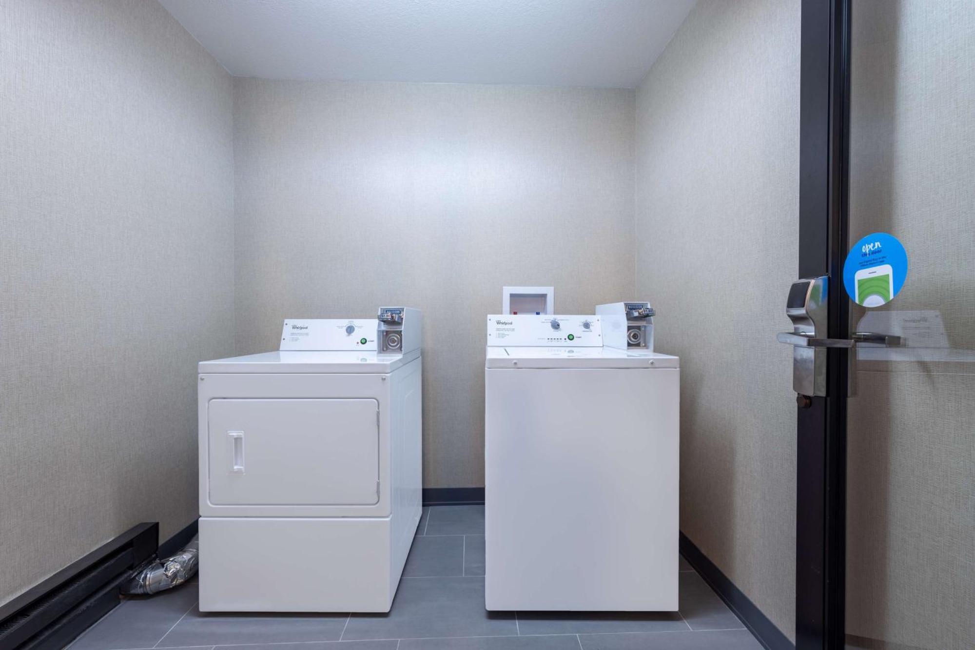 Hampton Inn סנט רוברט מראה חיצוני תמונה